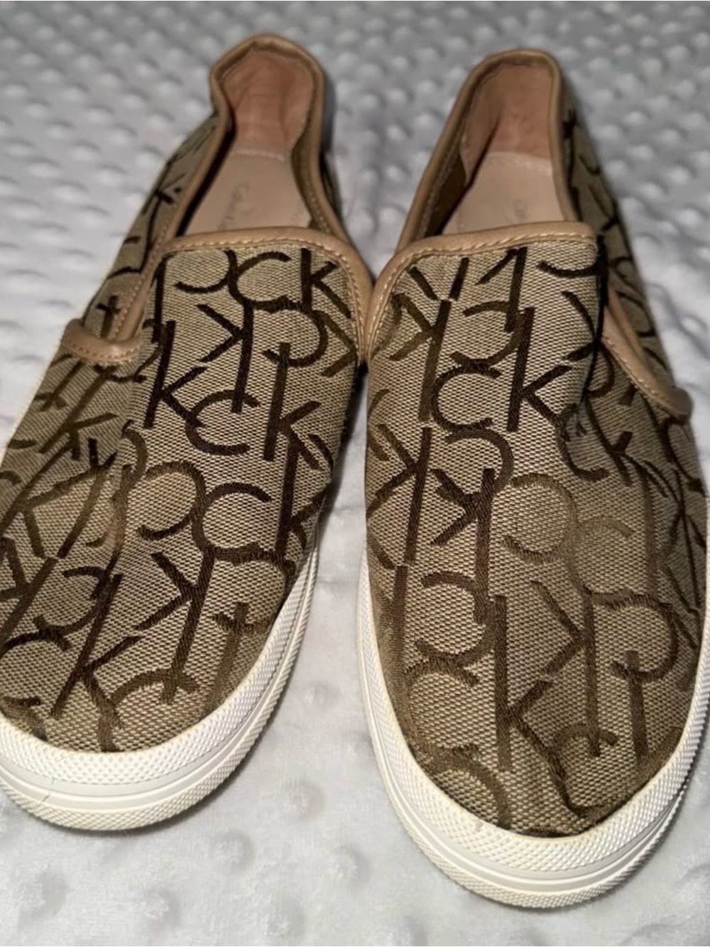 Calvin Klein Jeans Monogram Slip-On Sneakers Women’s 9.5